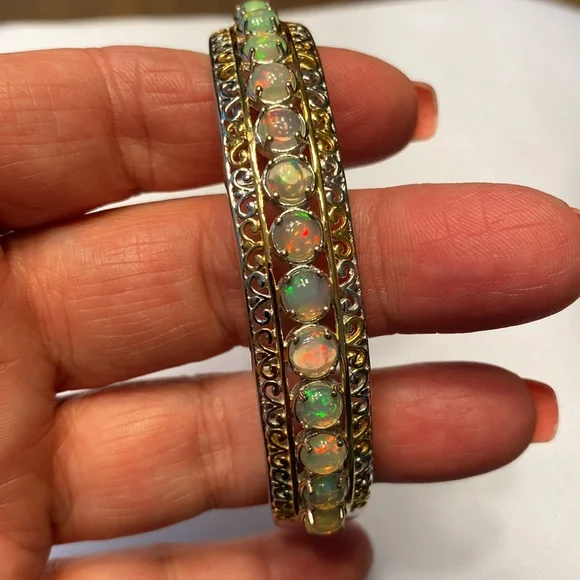 Ethiopian Welo Opal bangle bracelet, 7.25 inches, 25.6 g 925. - Picture 6 of 13